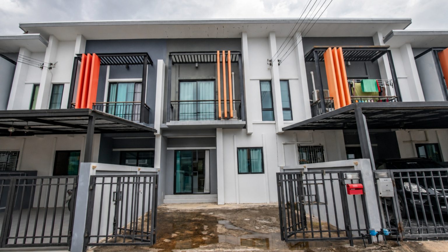 How to Rent a Condo in Chiang Mai Like an Insider: The 2026 Lease, Utility & Deposit Guide (Contracts, Traps & Top Buildings)
