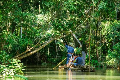 Inside Ob Khan & Mae Wang: The Secret Red Rock Canyons & Bamboo River Trails of Chiang Mai (Hikes, Rafts & Zero Crowds)